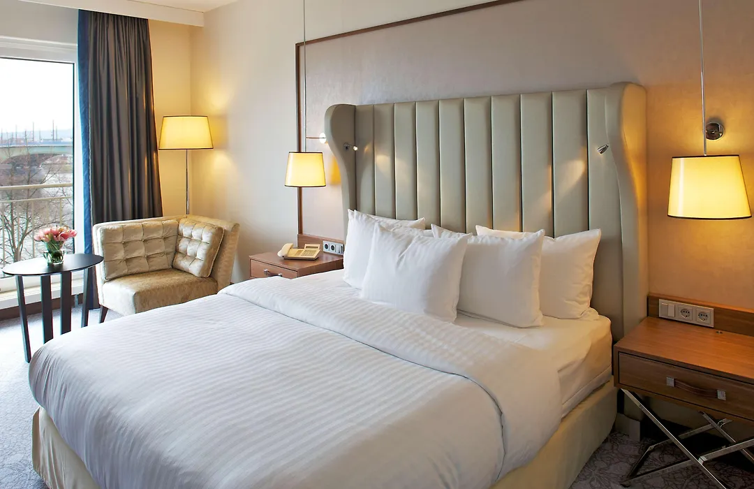 Dorint Hotel Bonn-1